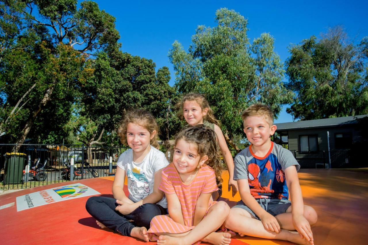 BIG4 Phillip Island Caravan Park Newhaven Buitenkant foto